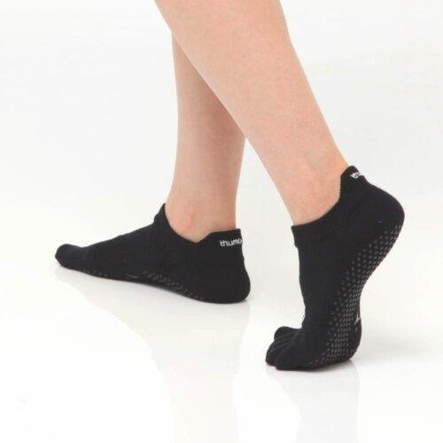 Bichon-2.jpg | Thumb Toe