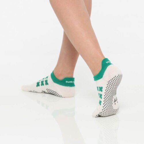 Clover2.jpg | Thumb Toe