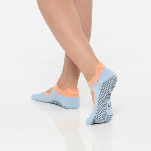 Dotz-2.jpg | Thumb Toe