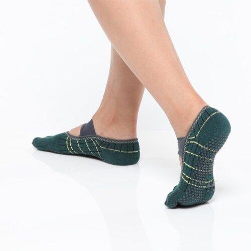 Tree-2-1.jpg | Thumb Toe