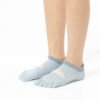 Fluffy Sky White Grip Socks – Thumb Toe 6 | Thumb Toe
