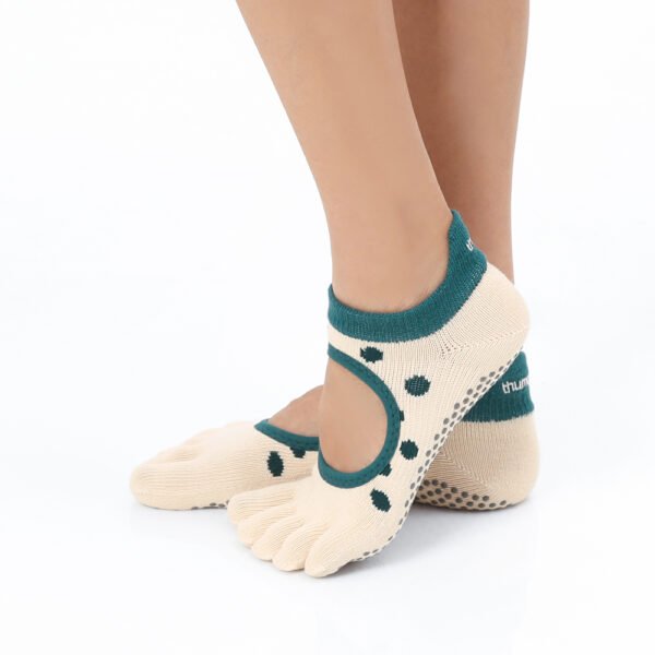 Dotty Beige Green Grip Socks – Thumb Toe 7 | Thumb Toe