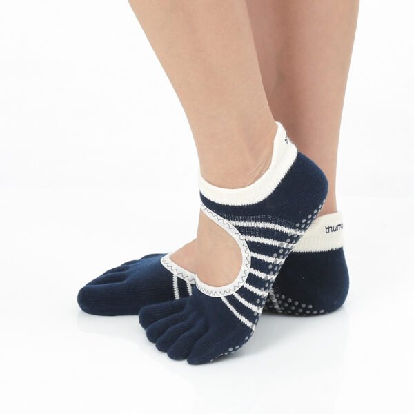 Whale Black White Purple Grip Socks – Thumb Toe 7 | Thumb Toe