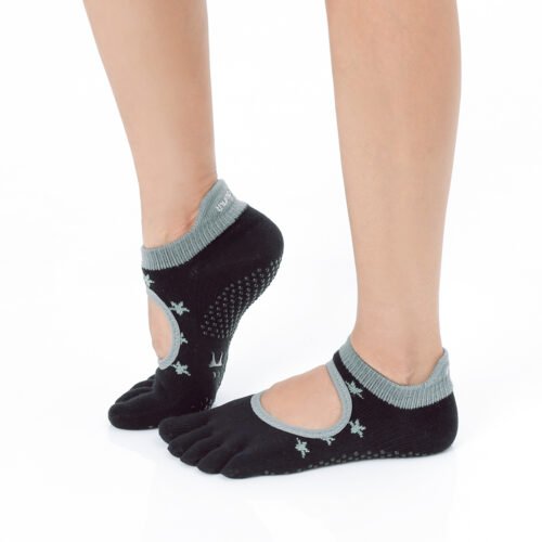 Space Black Grip Socks – Thumb Toe | Thumb Toe