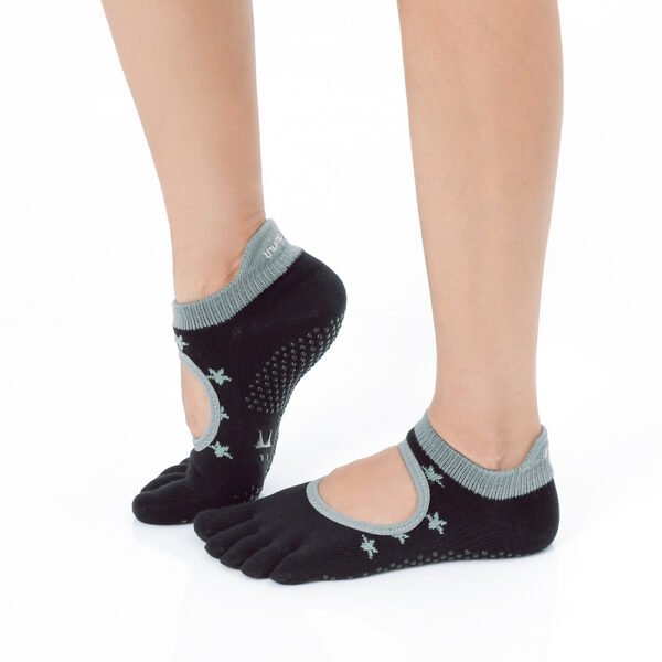 Space Black Grip Socks – Thumb Toe | Thumb Toe