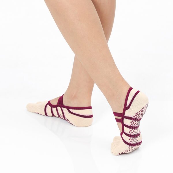 Burgundy Beige Grip Socks – Thumb Toe 2 | Thumb Toe