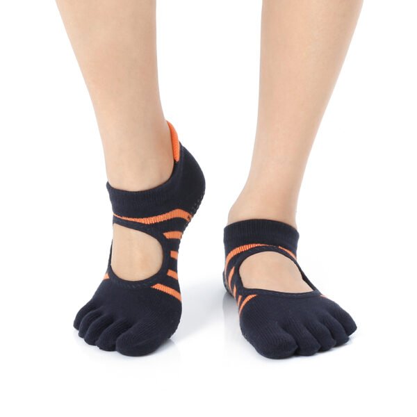 Tigger | Thumb Toe