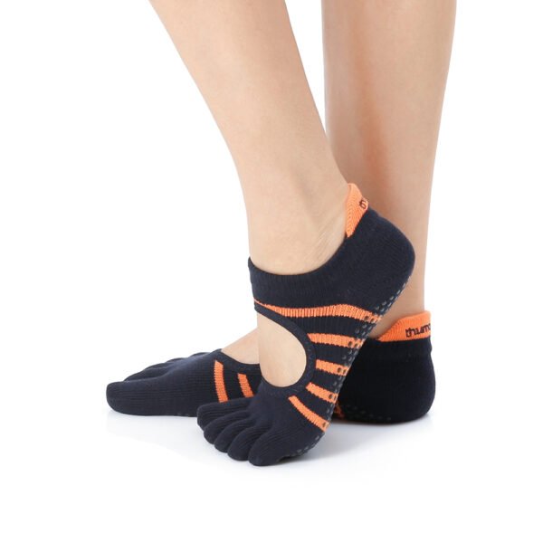 Tigger | Thumb Toe